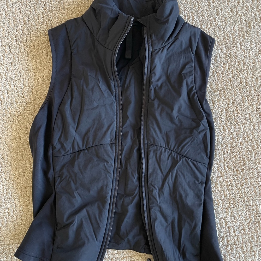 Lululemon Athletica Another Mile Black Vest